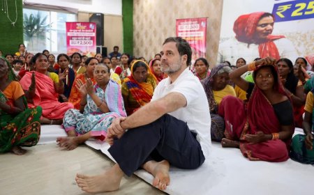 'महाराष्ट्र की तरह 'मैच फिक्सिंग' अब बिहार में', राहुल गांधी के बयान को चुनाव आयोग ने 'बेतुका' बताया - RAHUL GANDHI ON RIGGING DEMOCRACY