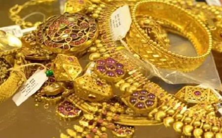 सोने के गहने खरीदने से पहले जानिए आज का ताजा रेट, चांदी की कीमत भी चेक करें