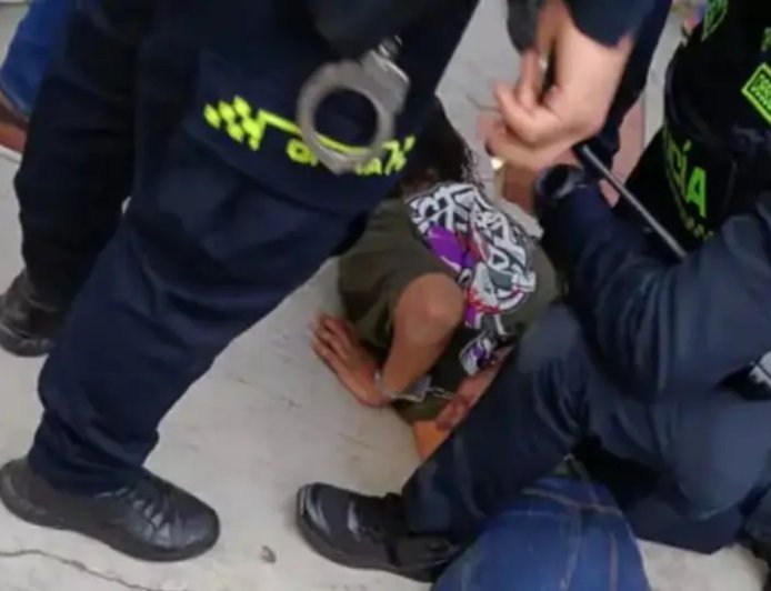 कोलंबिया में राष्ट्रपति उम्मीदवार पर जानलेवा हमला, रैली को संबोधित करते समय गोली मारी