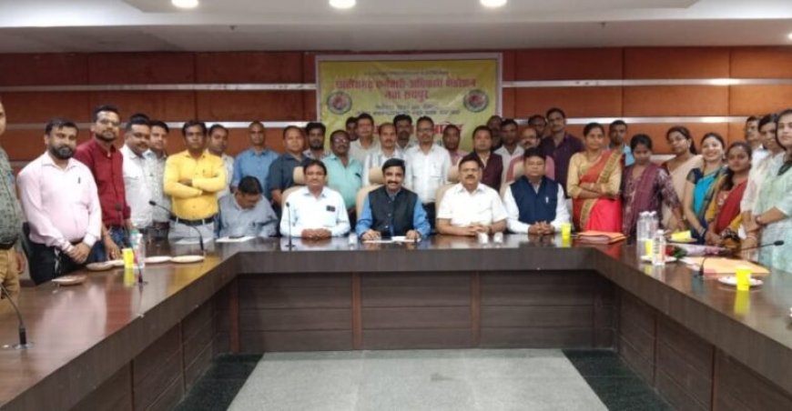 “पांच दिवसीय कार्य प्रणाली” का समर्थन : नवा रायपुर बना छत्तीसगढ़ कर्मचारी-अधिकारी फेडरेशन की नई जिला इकाई, संतोष वर्मा बने संयोजक