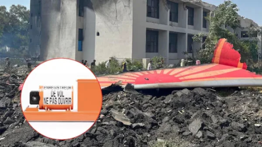 एयर इंडिया विमान हादसा : तोड़फोड़ के एंगल से हो रही जांच , ब्लैक बॉक्स की रिपोर्ट से हो सकता है बड़ा खुलासा