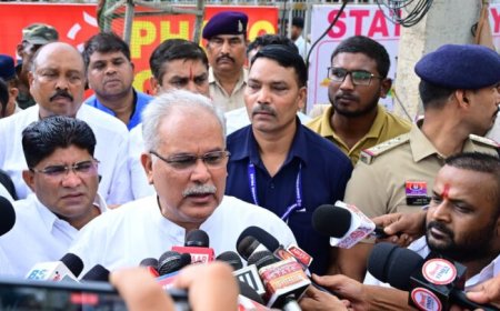 ईडी रेड के बाद कांग्रेस का बीजेपी पर हमला, भूपेश बघेल बोले- "अब बेटे को भी फंसा रहे हैं"