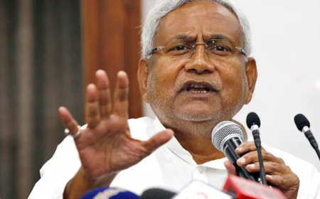 बिहार के पत्रकारों को नीतीश कुमार का तोहफा...पेंशन में बड़ा इजाफा