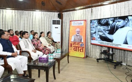 'मन की बात' में छत्तीसगढ़ की महिलाओं की गूंज – बिल्हा की स्वच्छता पहल को पीएम मोदी ने सराहा