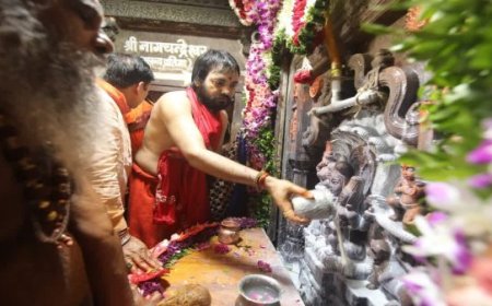 रात 12 बजे खुल गए श्री नागचंद्रेश्वर मंदिर के पट, आम श्रद्धालु कर सकेंगे दर्शन