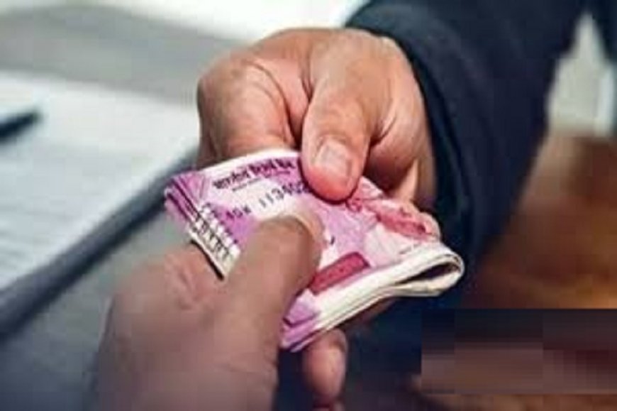 रिश्वत लेते पकड़ी गईं सब-इंस्पेक्टर नीतू बिष्ट, विजिलेंस टीम ने दबोचा