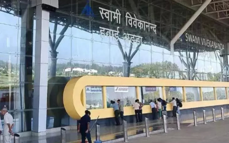 रायपुर एयरपोर्ट पर विस्तारा फ्लाइट का गेट आधे घंटे बंद, यात्री फंसे