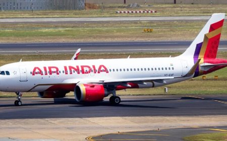 दिल्ली से इंदौर जा रहा एयर इंडिया विमान इंजन में खराबी की आशंका के बाद लौटा, सुरक्षित लैंडिंग