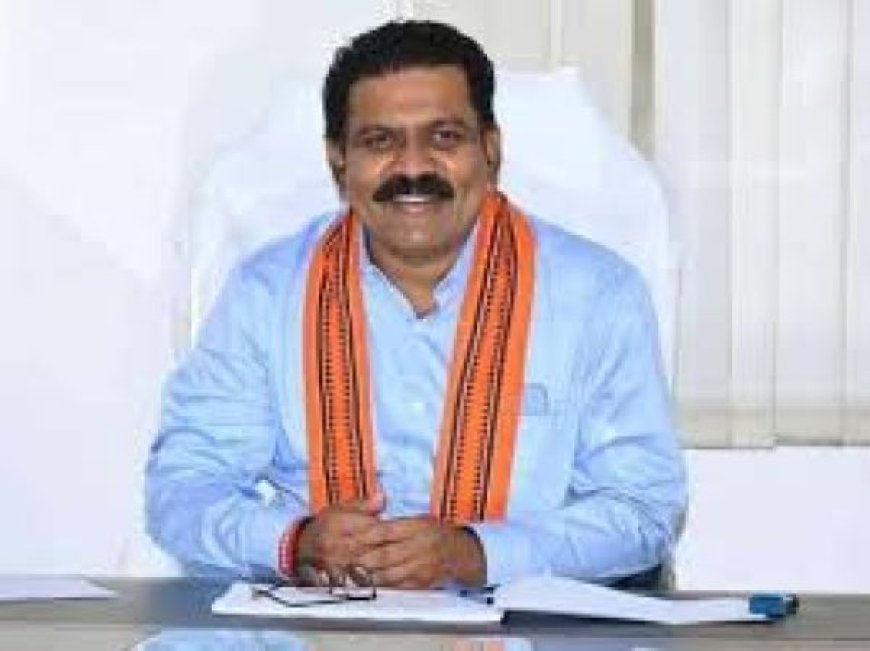 रक्षाबंधन पर दंतेवाड़ा और सुकमा में एक नया इतिहास रचेंगे डिप्टी सीएम शर्मा, आत्मसमर्पित नक्सली महिलाएं और ‘दंतेश्वरी फाइटर्स’ की कमांडो बाँधेंगी राखी