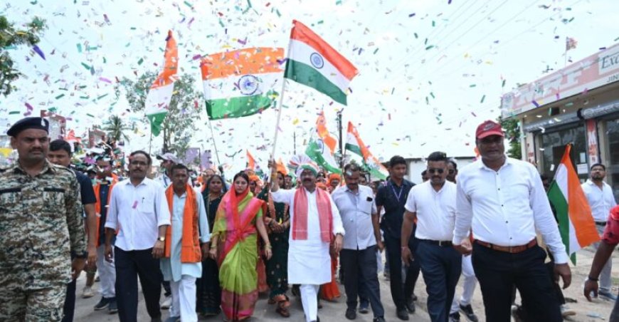 लोरमी में निकाला गया भव्य तिरंगा यात्रा,उप मुख्यमंत्री अरुण साव हुए शामिल