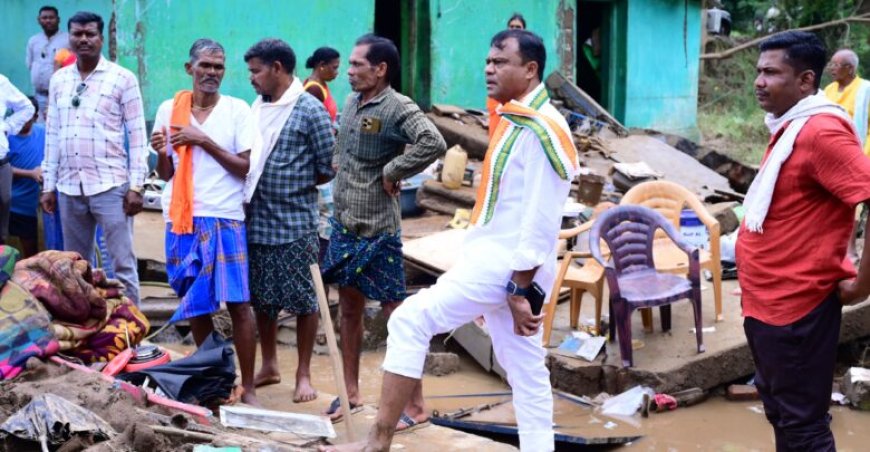 PCC चीफ़ पहुंचे बस्तर,बाढ़ प्रभावित क्षेत्रों का लिया जायजा,सरकार से तुरंत मुआवजा देने की मांग