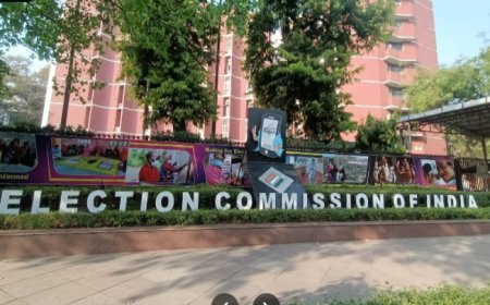 मतदाता सूची विवाद : कांग्रेस ने 89 लाख नाम हटाने की शिकायतें दीं