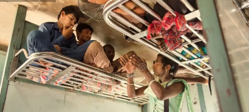 देवरिया रेलवे स्टेशन पर किन्नरों का हंगामा, आरपीएफ इंस्पेक्टर पर हमला – दो गिरफ्तार