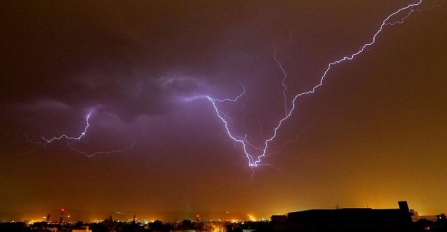 वज्रपात से तीन महिलाओं की मौत, पांच घायल – खेत में काम करने जा रही थीं सभी