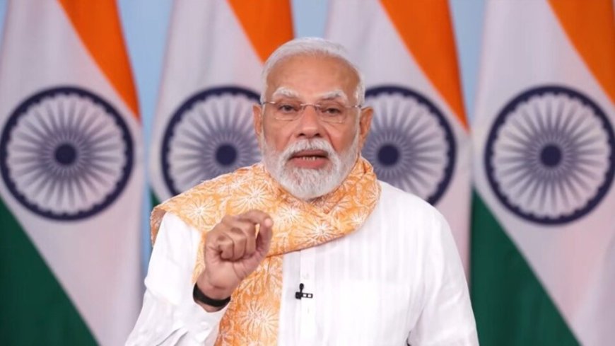 प्रधानमंत्री ने विपक्ष से पूछा- मां को गाली दी, उनका क्या कसूर था,मां को याद कर भावुक हुए पीएम मोदी