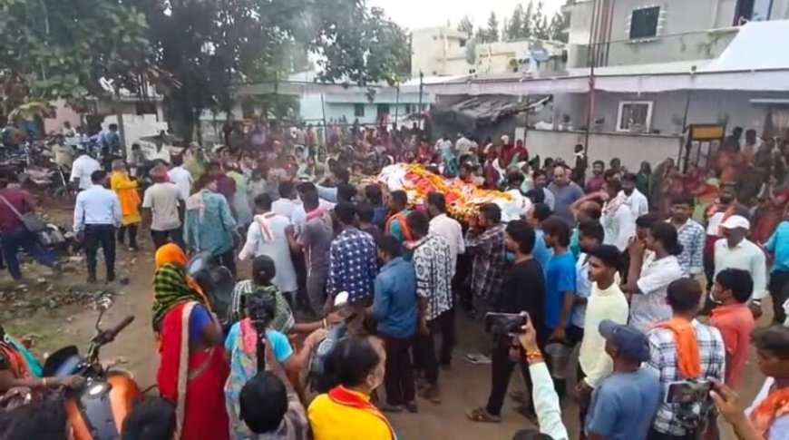 CG : चाकू बाजी में तीन लोगों की हत्या, मामले में टीआई और एएसआई निलंबित